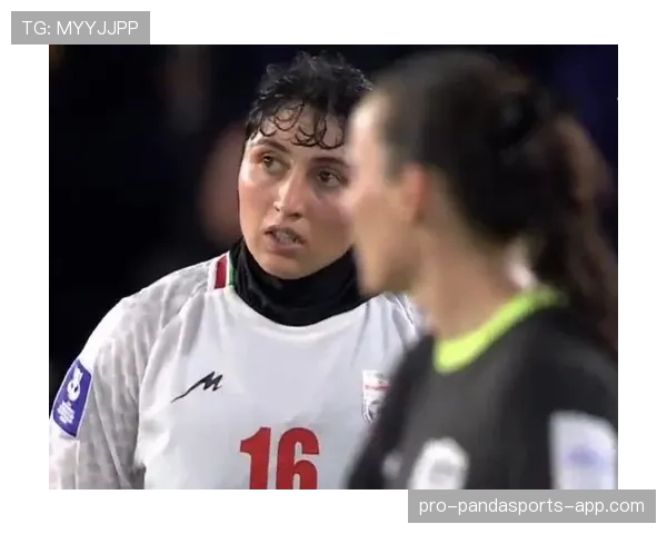 亚历克斯·摩根比赛完直接去接娃？这妈系女足球星的生活也太真实了